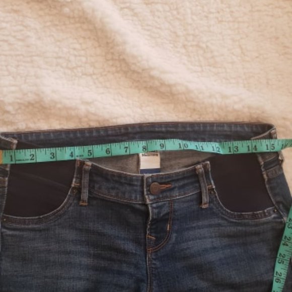 *10/$25* Old Navy Maternity Jeans Size 6 - Picture 3 of 6